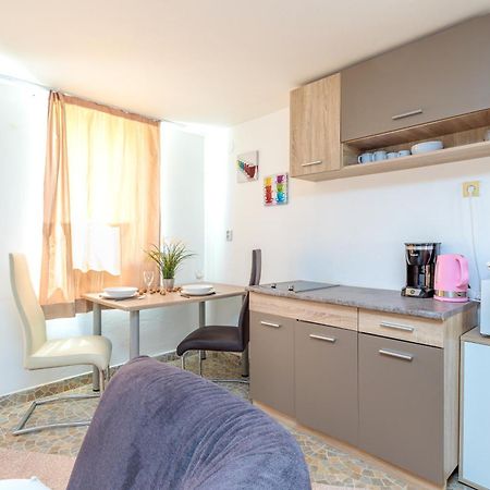 Apartments Elisabeth Μεντουλίν Εξωτερικό φωτογραφία