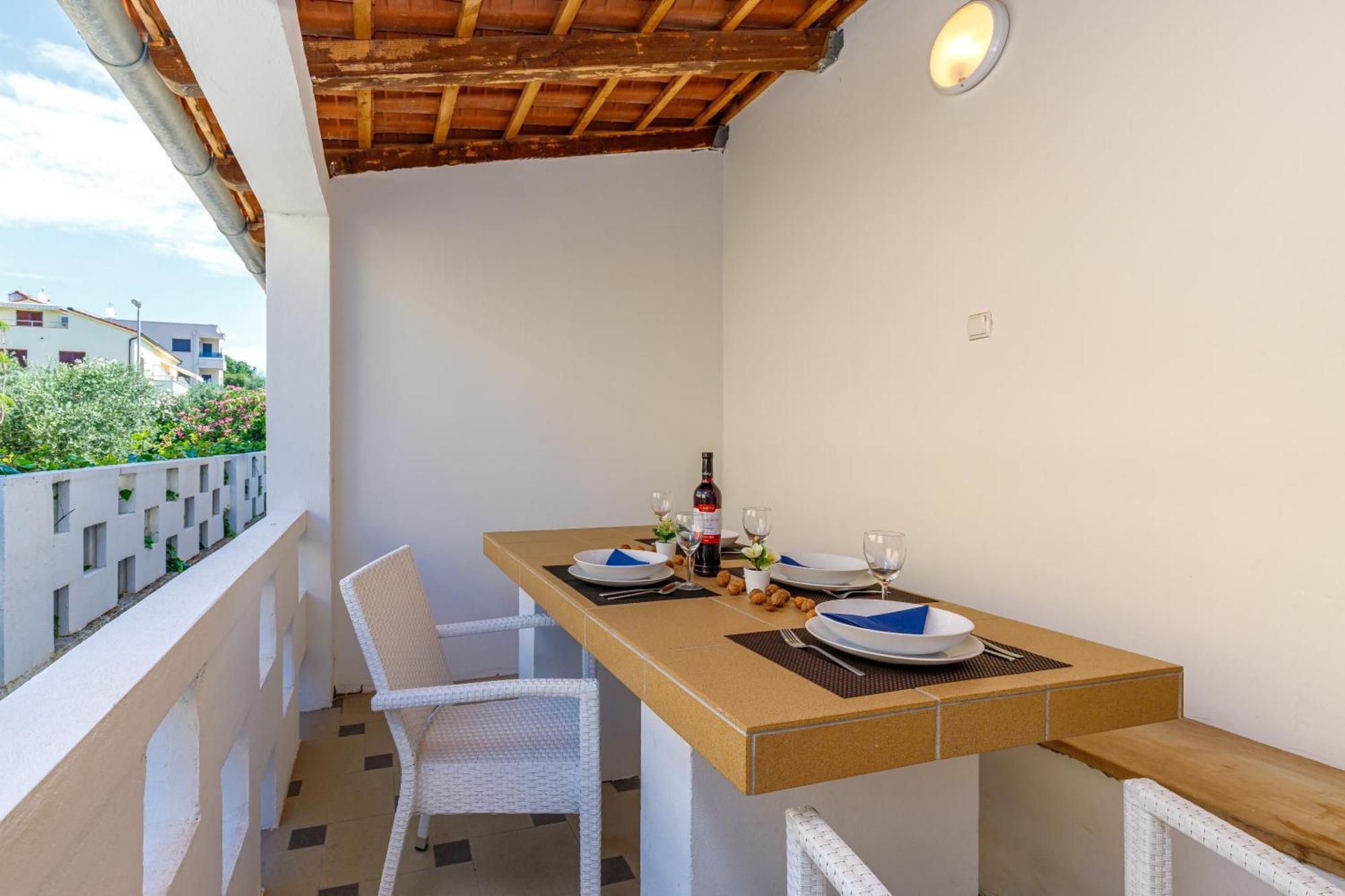 Apartments Elisabeth Μεντουλίν Εξωτερικό φωτογραφία