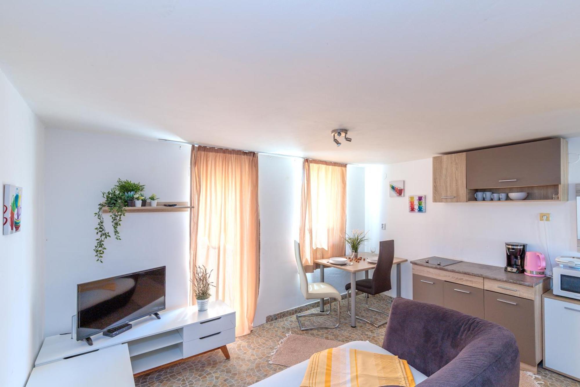 Apartments Elisabeth Μεντουλίν Εξωτερικό φωτογραφία