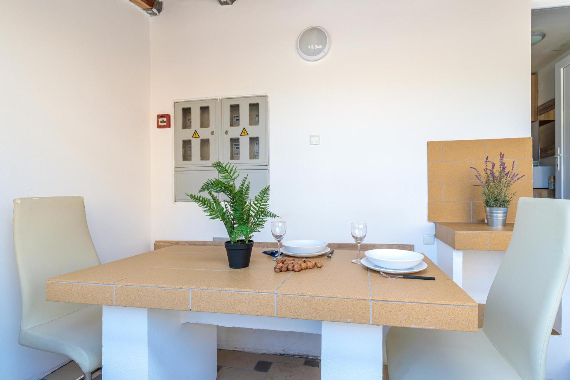 Apartments Elisabeth Μεντουλίν Εξωτερικό φωτογραφία