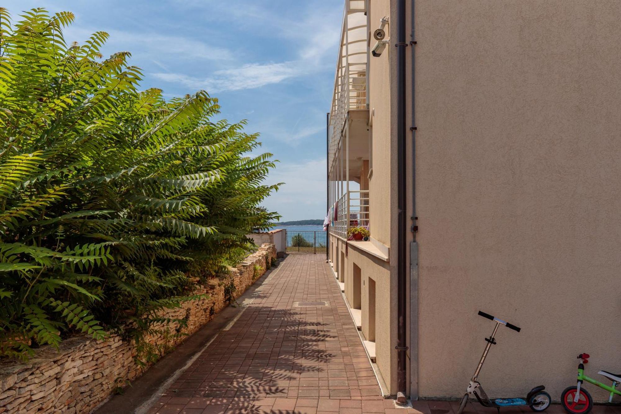 Apartments Elisabeth Μεντουλίν Εξωτερικό φωτογραφία