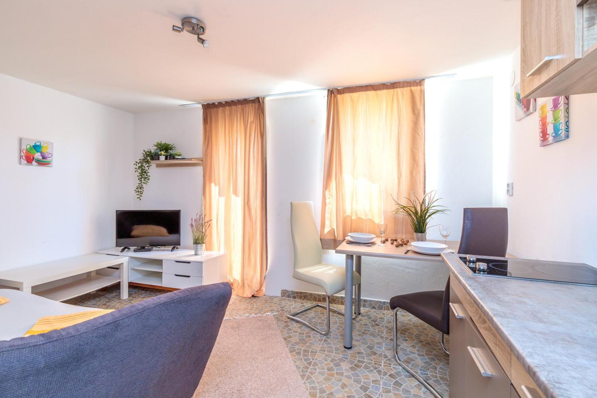 Apartments Elisabeth Μεντουλίν Εξωτερικό φωτογραφία